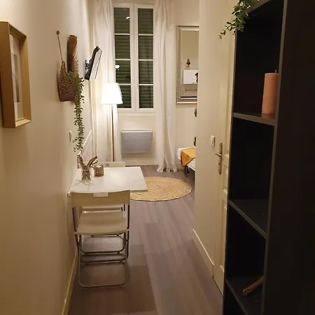 公寓 Au Coeur Du Vieux *